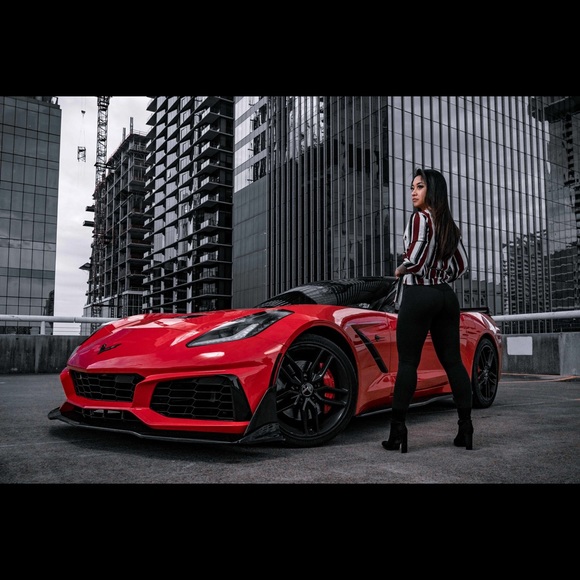 Meet your Posher, Steph - Picture 4 of 4